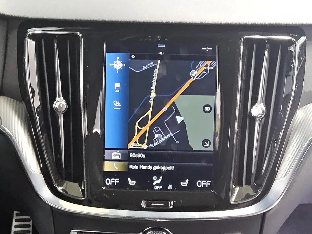 Volvo V60 - Thumbnail 4