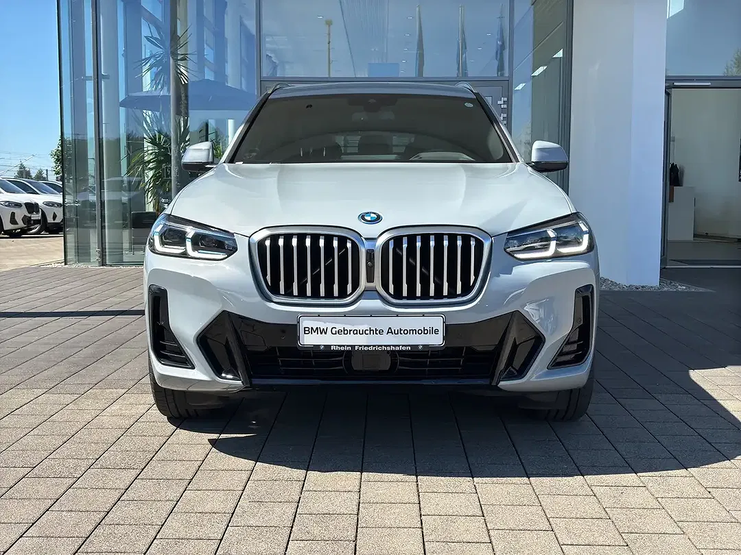 BMW X3 - Thumbnail 3
