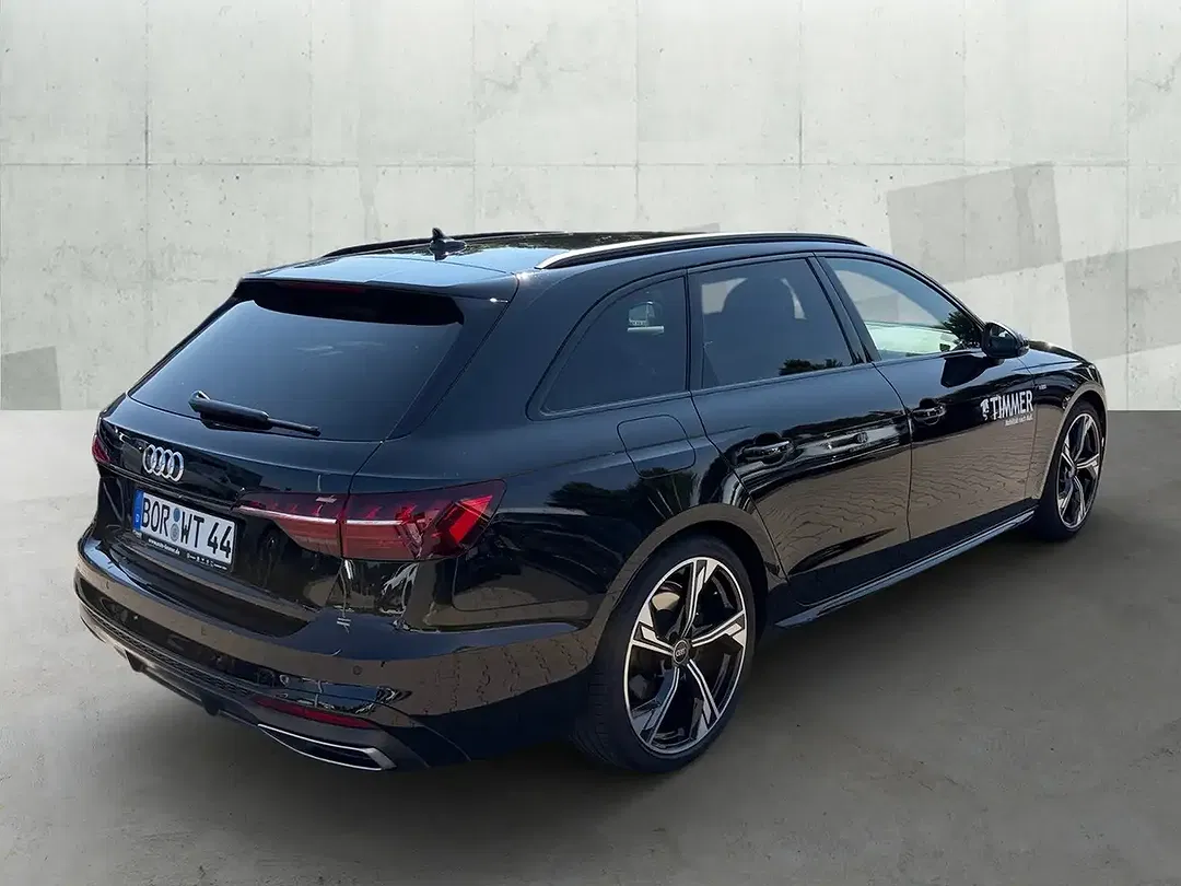 Audi A4 - Thumbnail 3