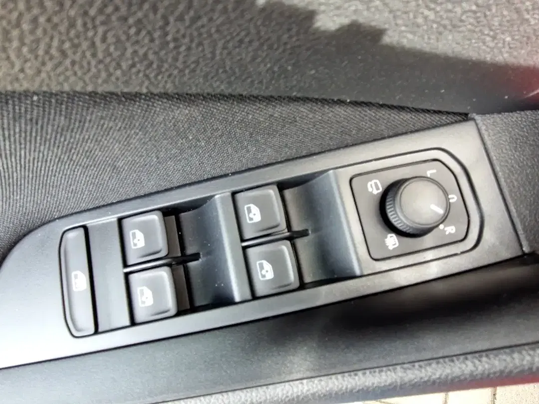 Skoda Kamiq - Thumbnail 13
