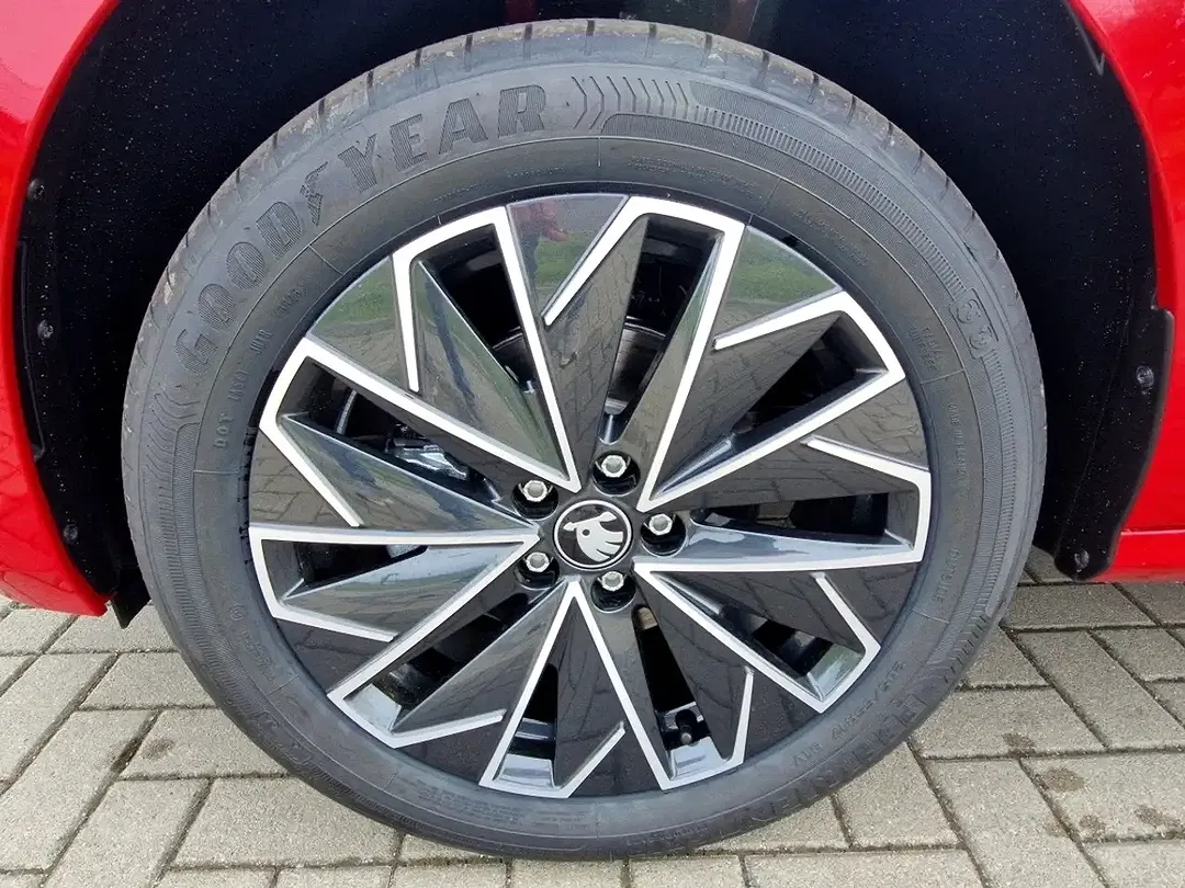 Skoda Kamiq - Thumbnail 14