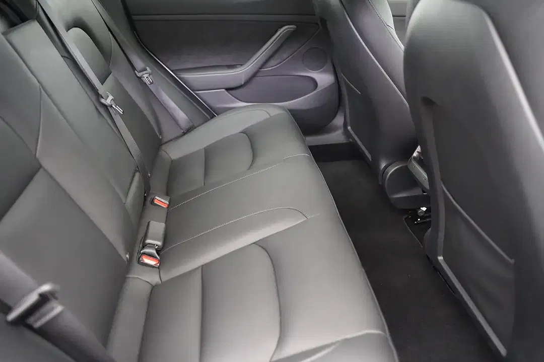 Tesla Model 3 AWD Long Range - foto 14