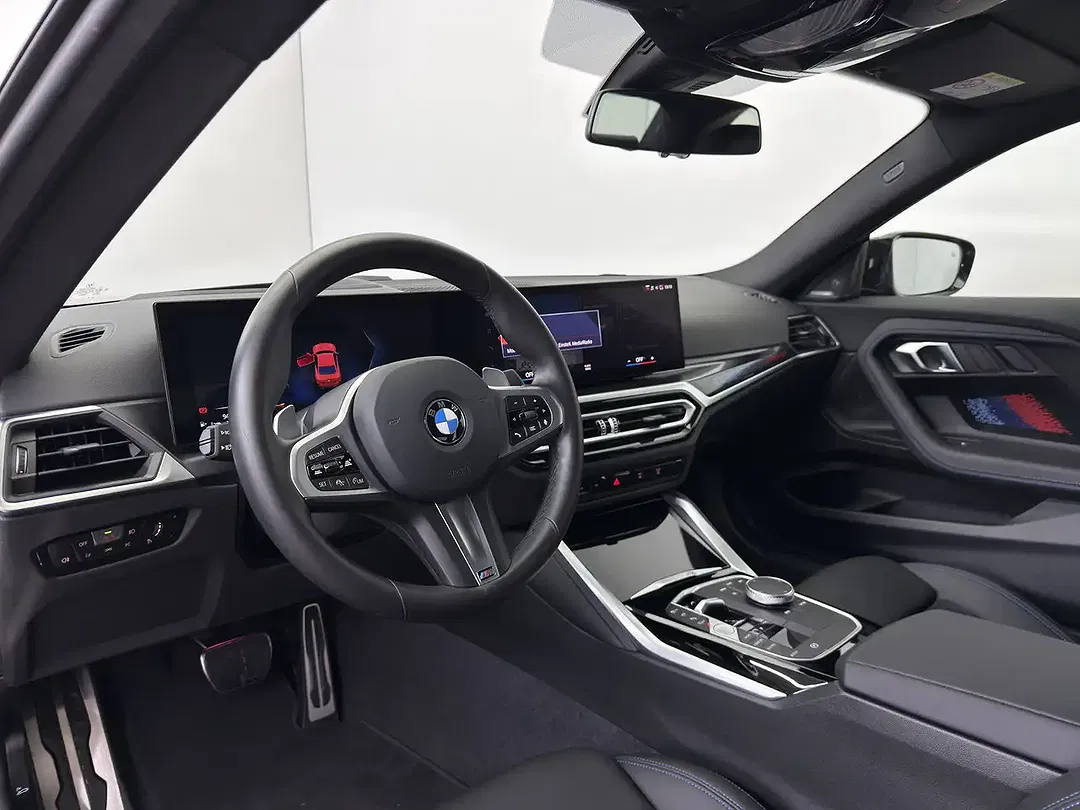 BMW 240 - Thumbnail 9