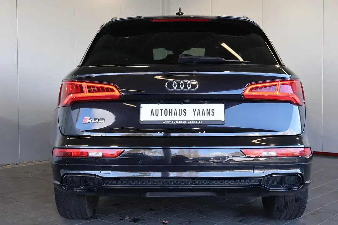 Audi SQ5 - Thumbnail 3