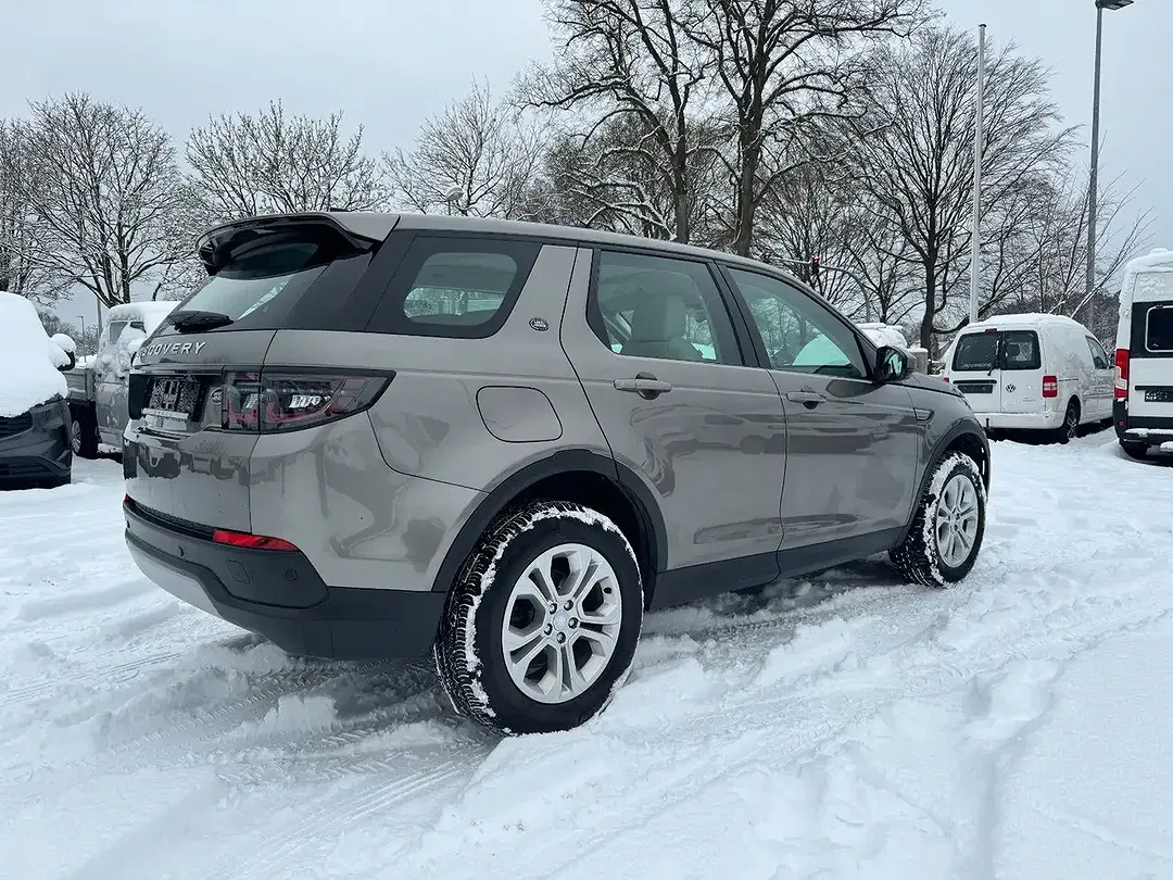 Land Rover Discovery - Thumbnail 7
