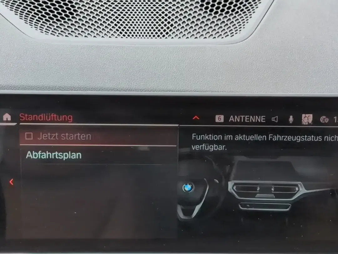 BMW 330 - Thumbnail 11