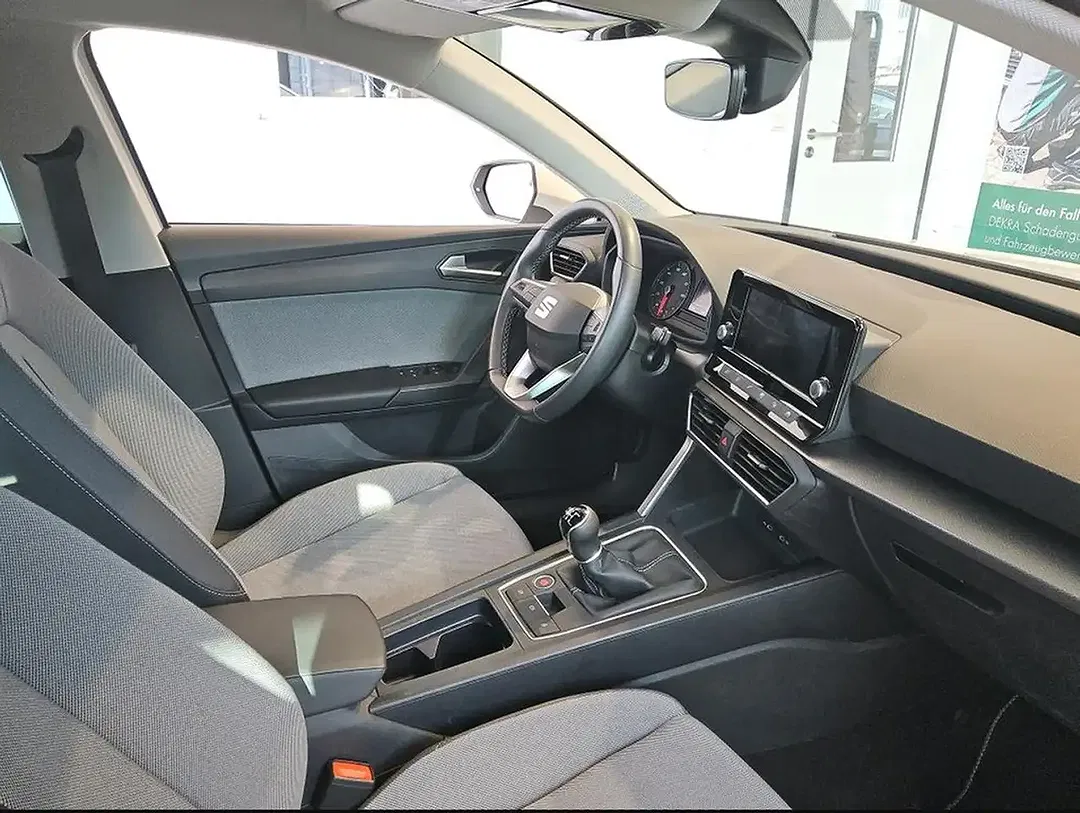 SEAT Leon - Thumbnail 5
