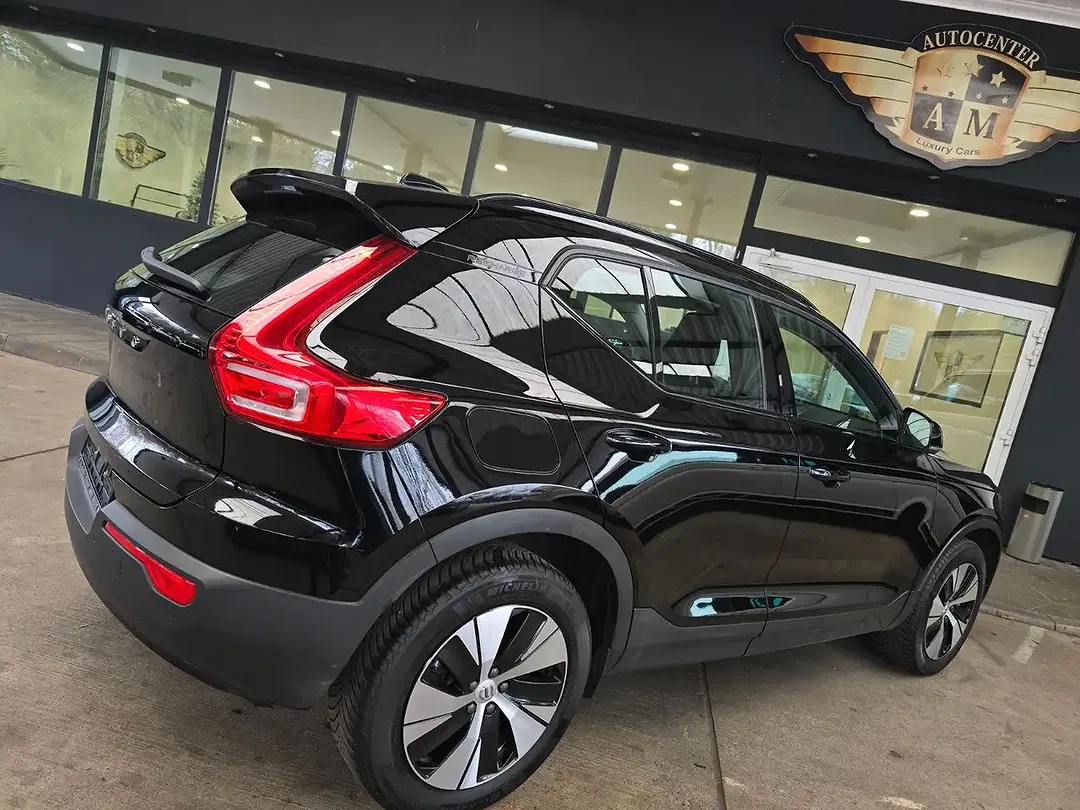Volvo XC40 - Thumbnail 10