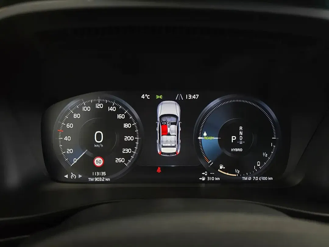 Volvo XC40 - Thumbnail 14