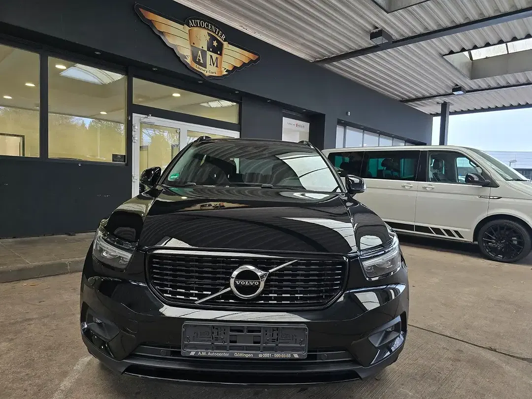 Volvo XC40 - Thumbnail 5
