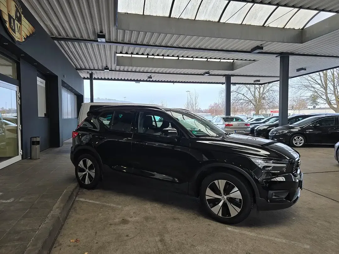 Volvo XC40 - Thumbnail 7