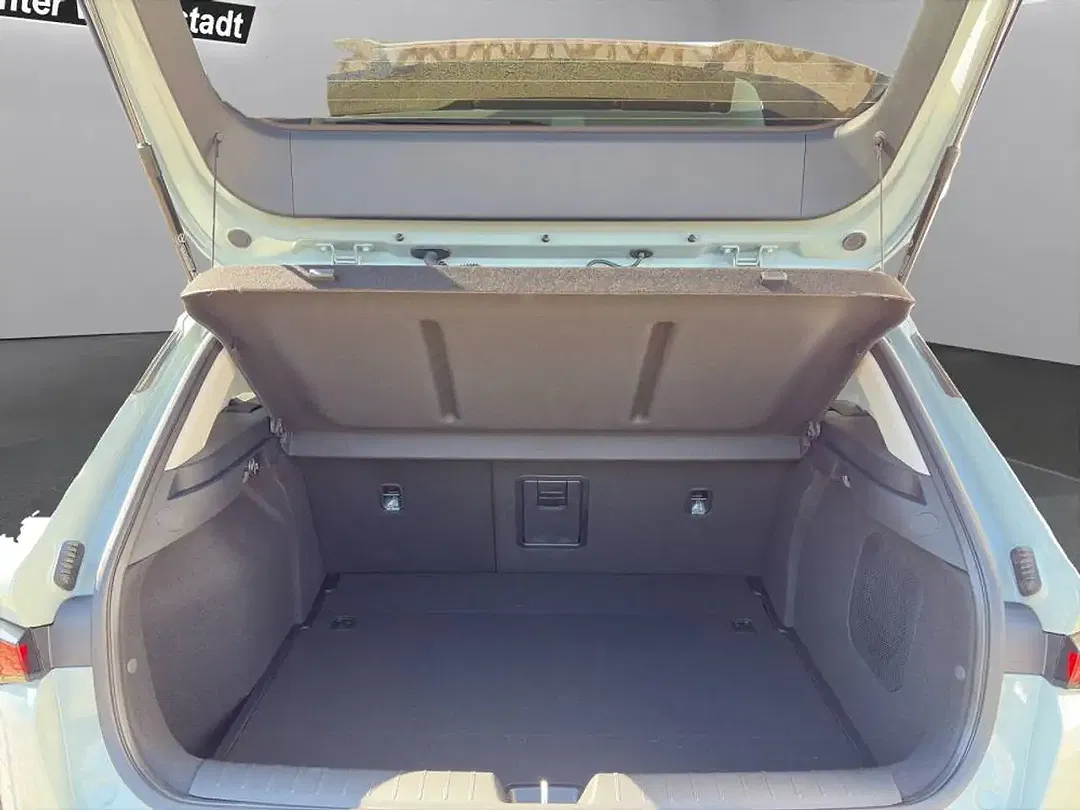 Kia K4 - Thumbnail 7