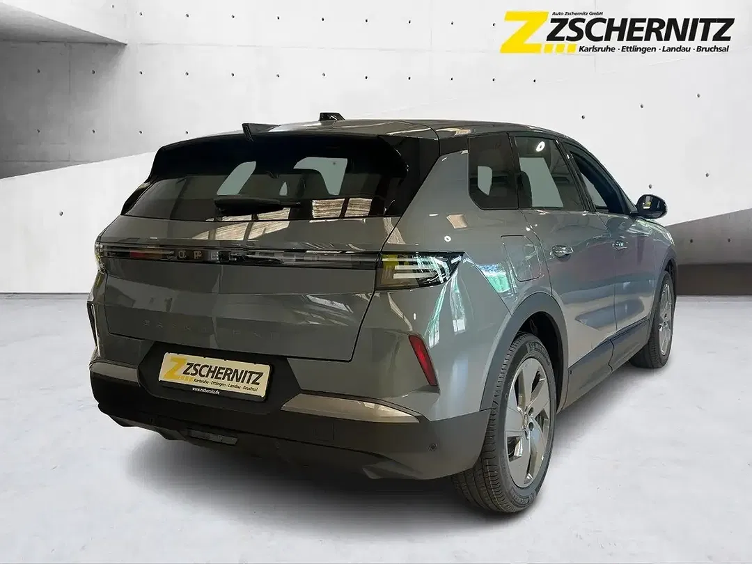 Opel Grandland - Thumbnail 3