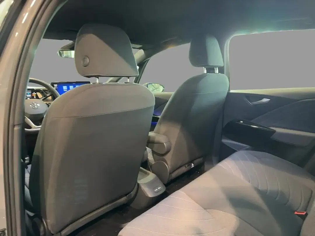 Volkswagen ID.3 - Thumbnail 8