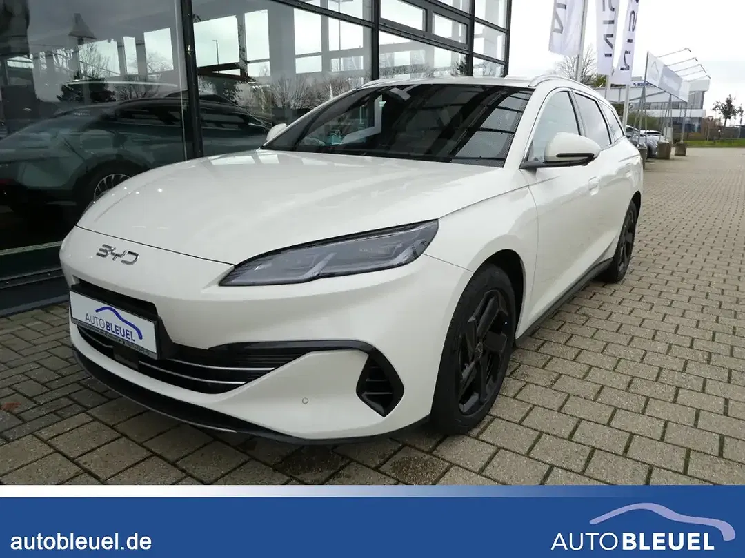 BYD Seal 6 - Thumbnail 1
