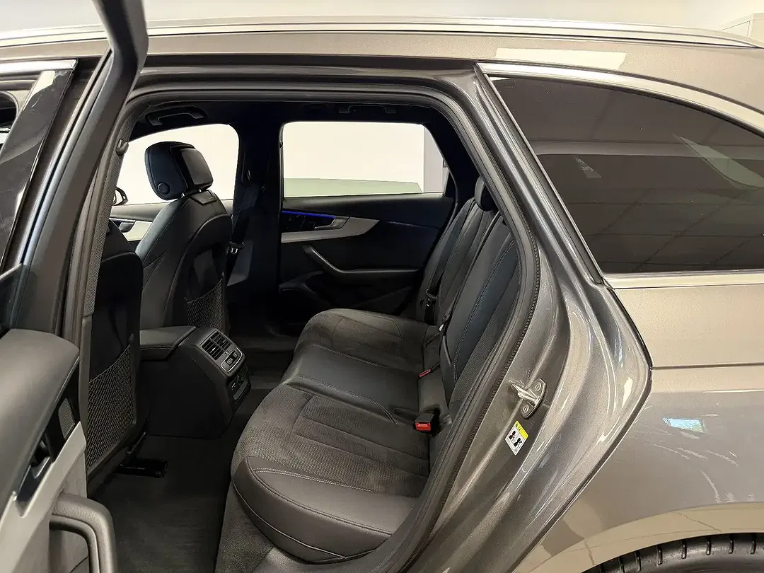 Audi A4 - Thumbnail 7