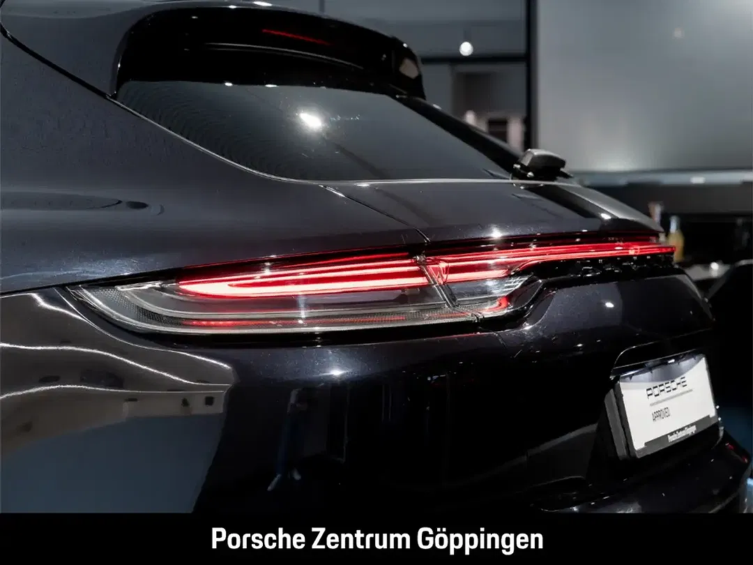 Porsche Panamera - Thumbnail 12