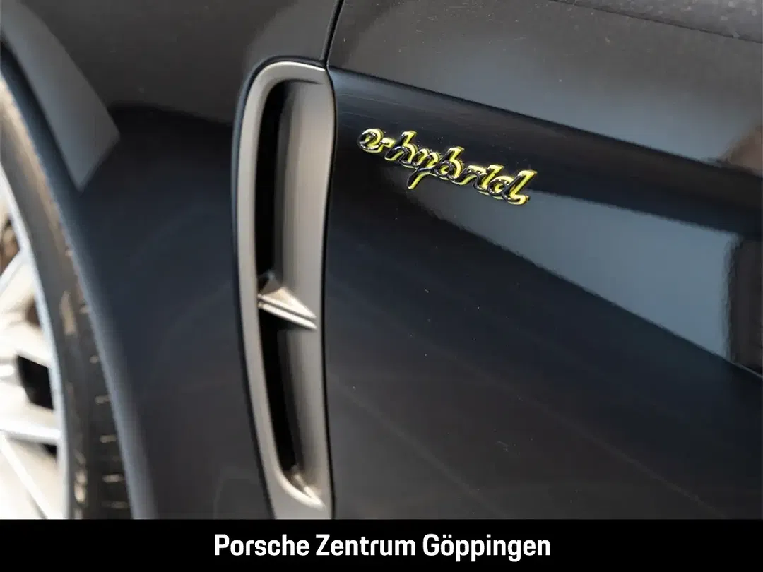 Porsche Panamera - Thumbnail 13