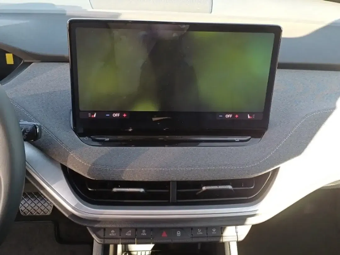 Skoda Enyaq - Thumbnail 10