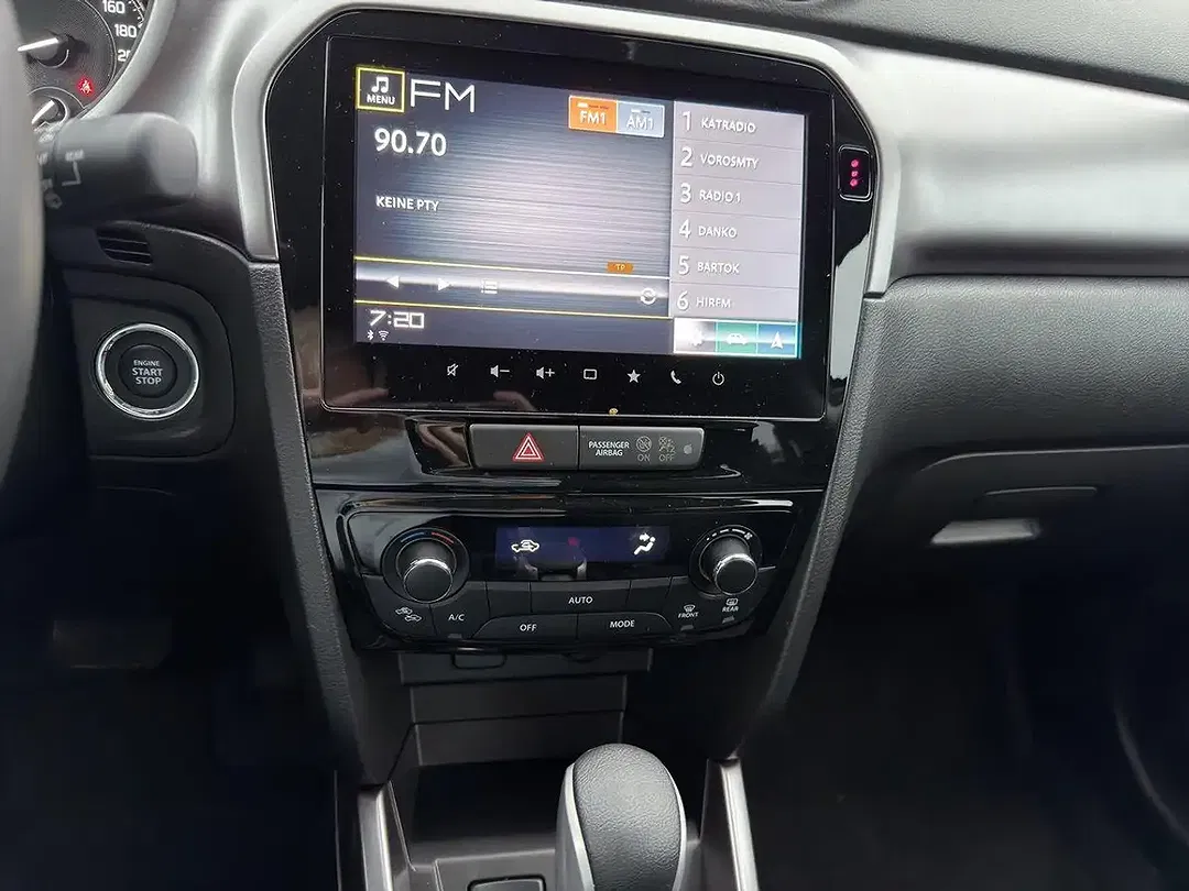 Suzuki Vitara - Thumbnail 15