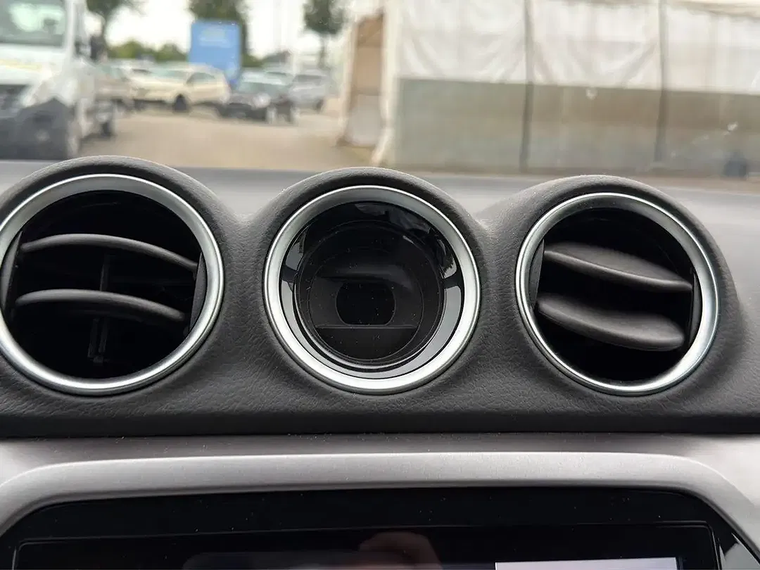 Suzuki Vitara - Thumbnail 39