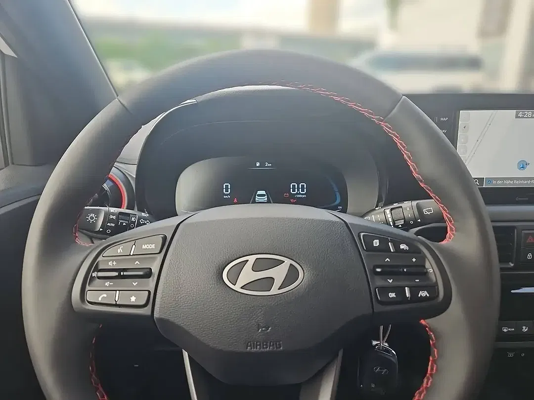 Hyundai i10 - Thumbnail 8