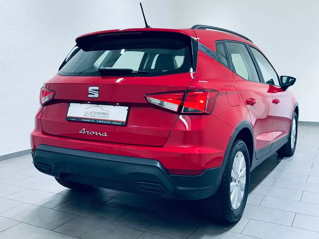 SEAT Arona - Thumbnail 5