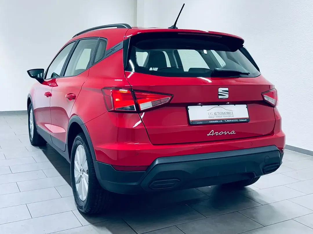 SEAT Arona - Thumbnail 6