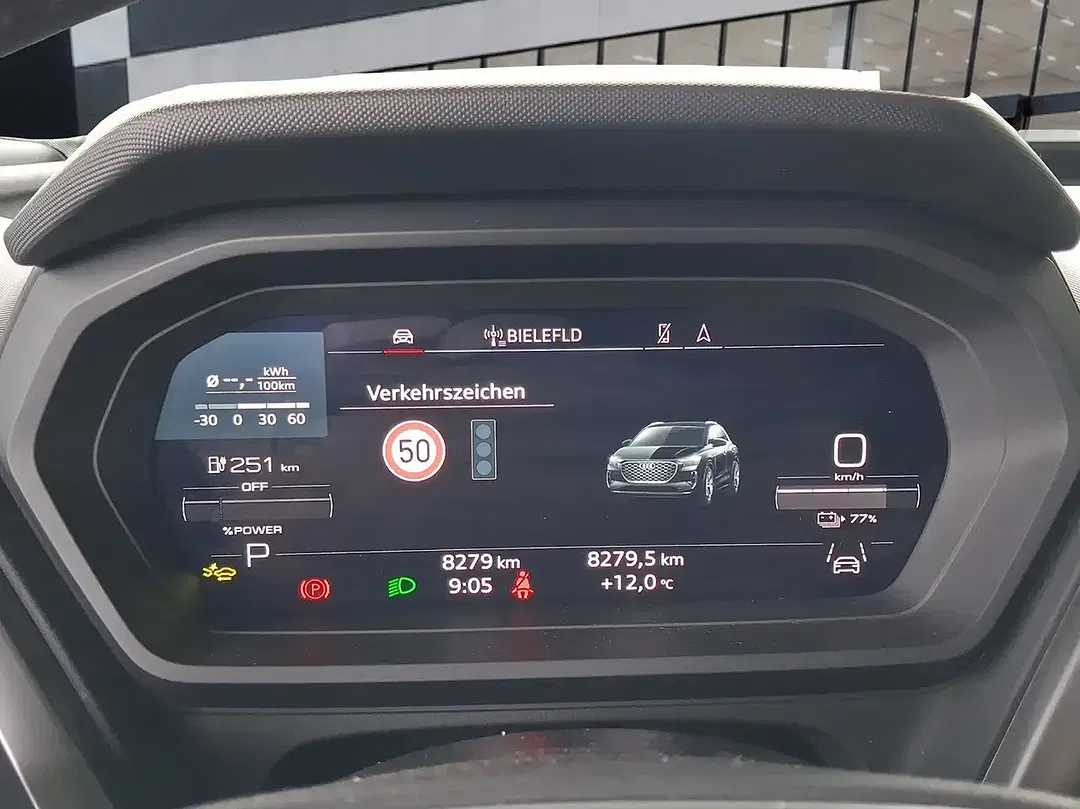 Audi Q4 e-tron - Thumbnail 9