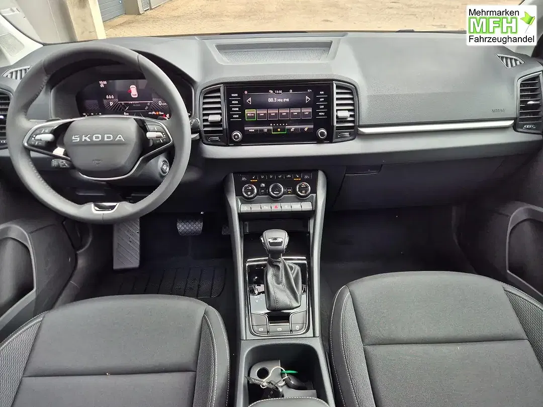 Skoda Karoq - Thumbnail 10