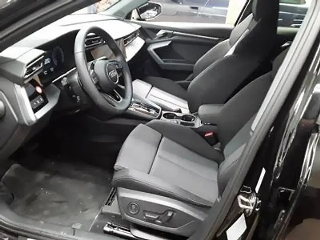 Audi A3 - Thumbnail 4