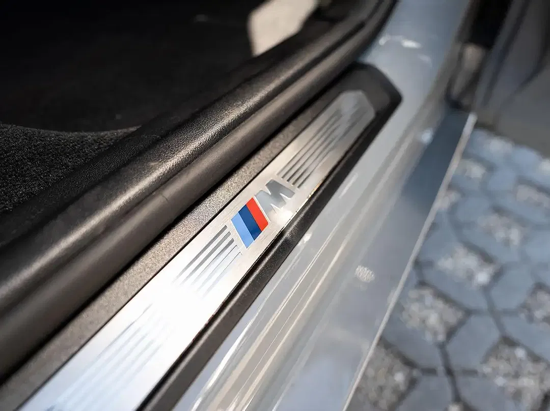 BMW X4 - Thumbnail 12
