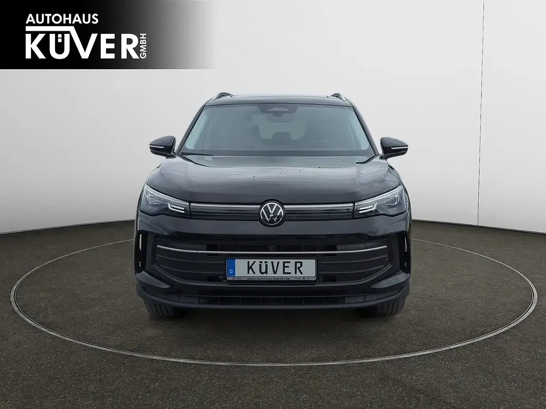 Volkswagen Tiguan - Thumbnail 2