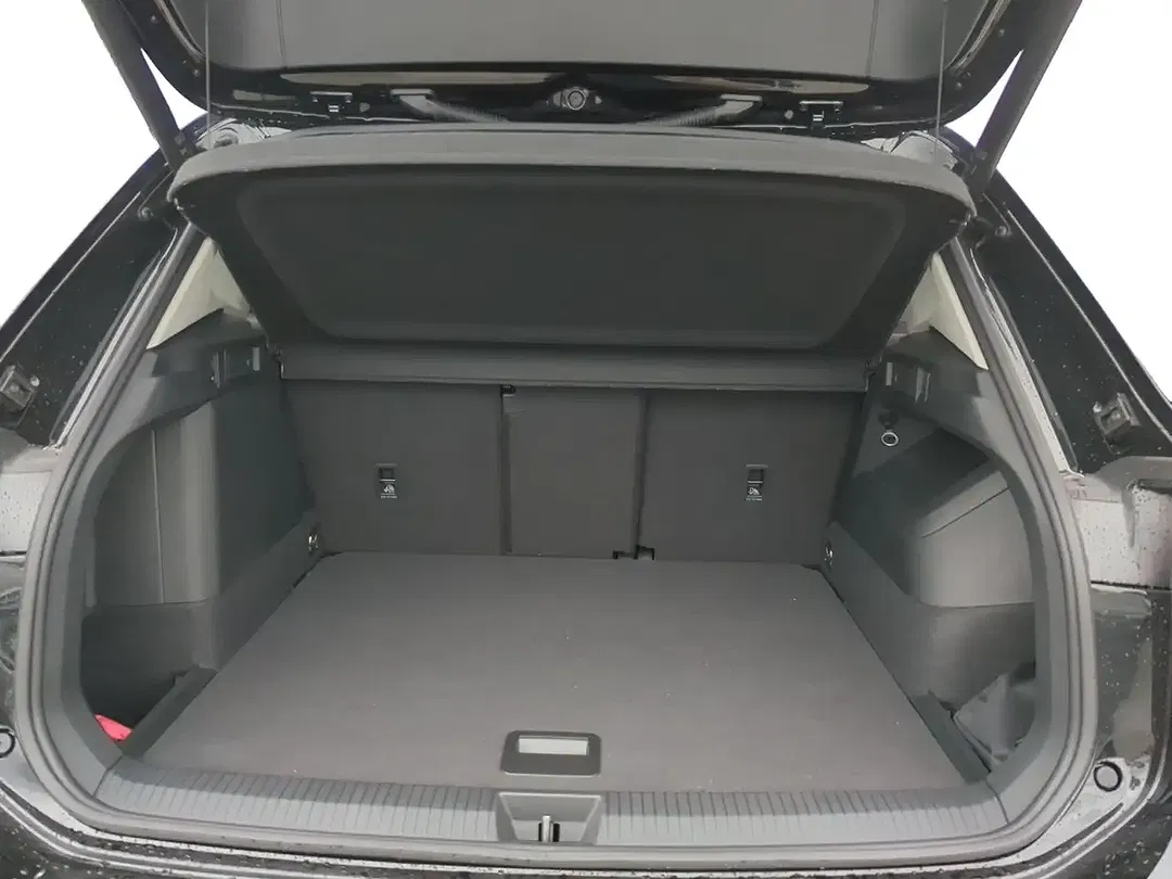 Volkswagen Tiguan - Thumbnail 6