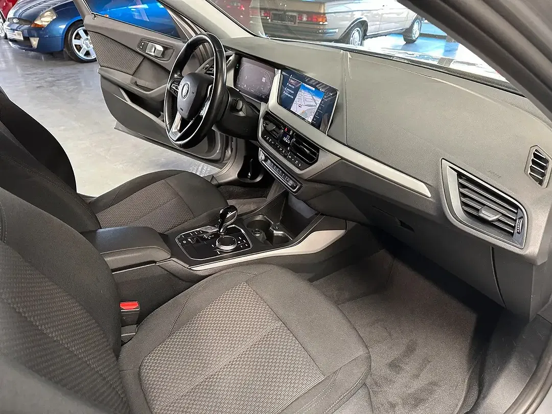 BMW 118 Advantage - foto 15