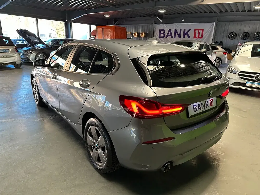 BMW 118 - Thumbnail 3