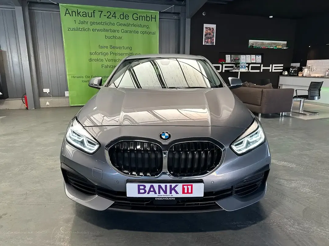 BMW 118 - Thumbnail 8