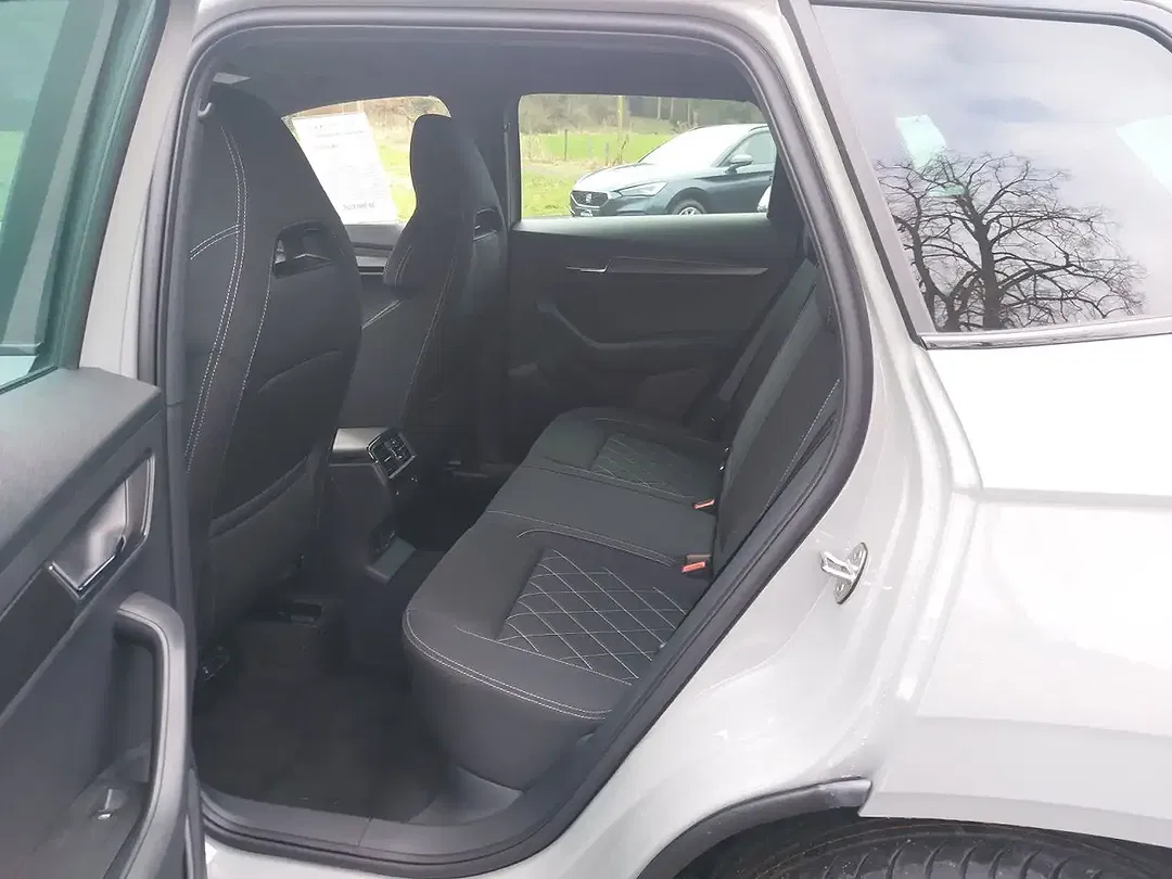 Skoda Karoq - Thumbnail 10
