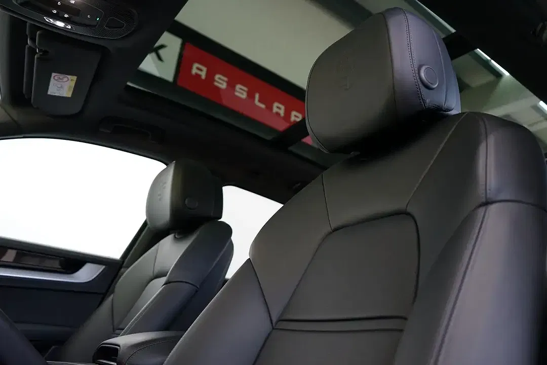 Porsche Cayenne - Thumbnail 13