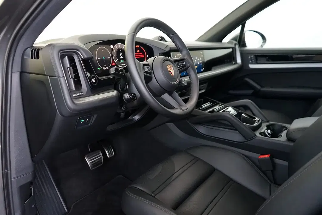 Porsche Cayenne - Thumbnail 8
