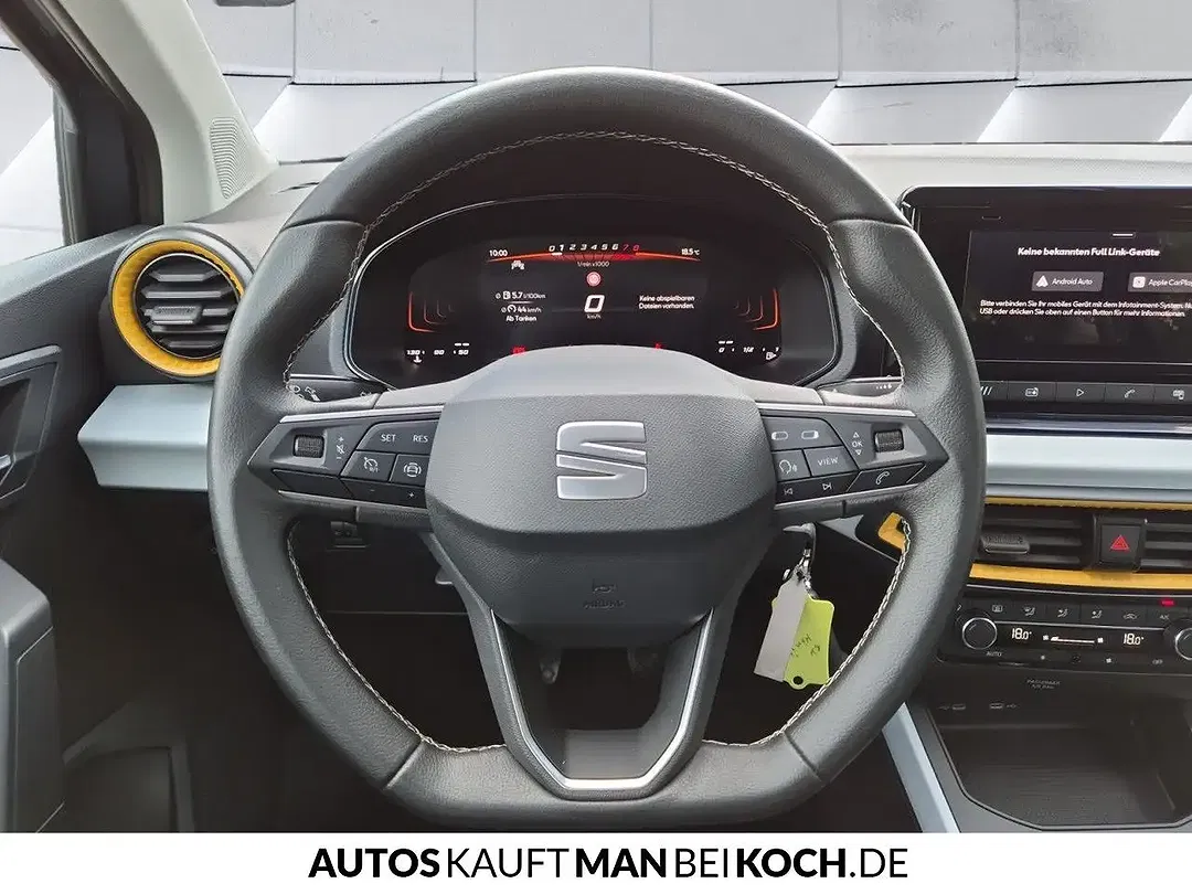 SEAT Arona - Thumbnail 8