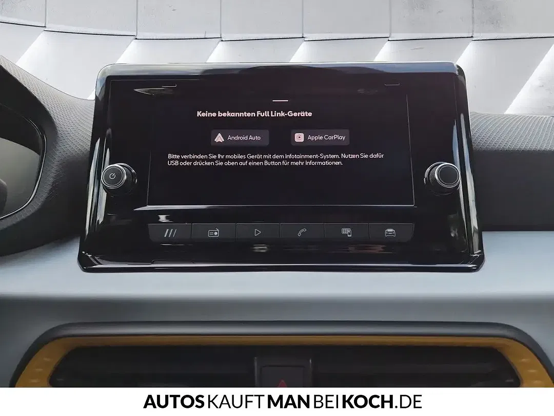 SEAT Arona - Thumbnail 11