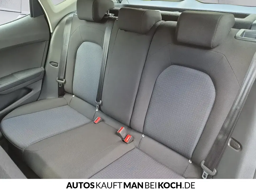 SEAT Arona - Thumbnail 6