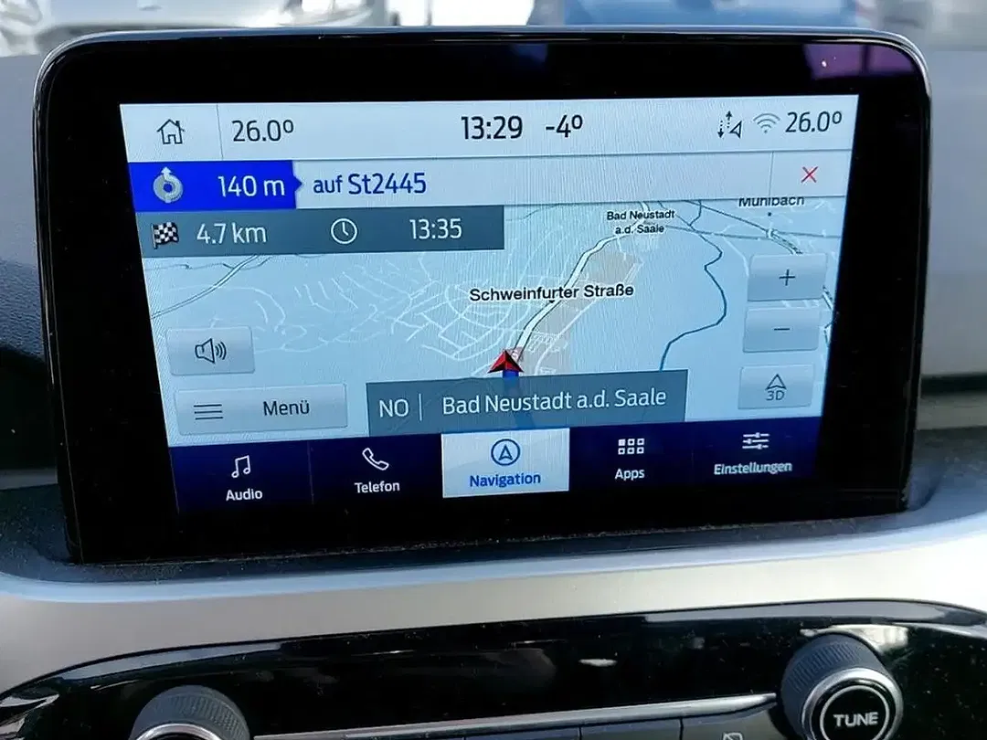 Ford Kuga - Thumbnail 4