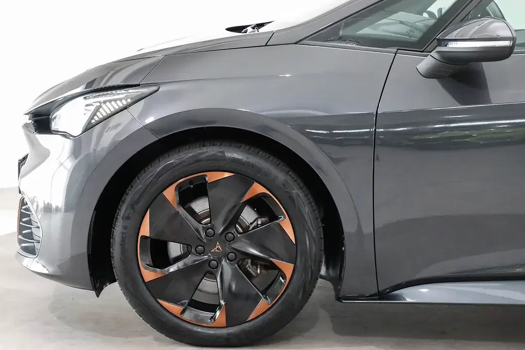 CUPRA Born - Thumbnail 13