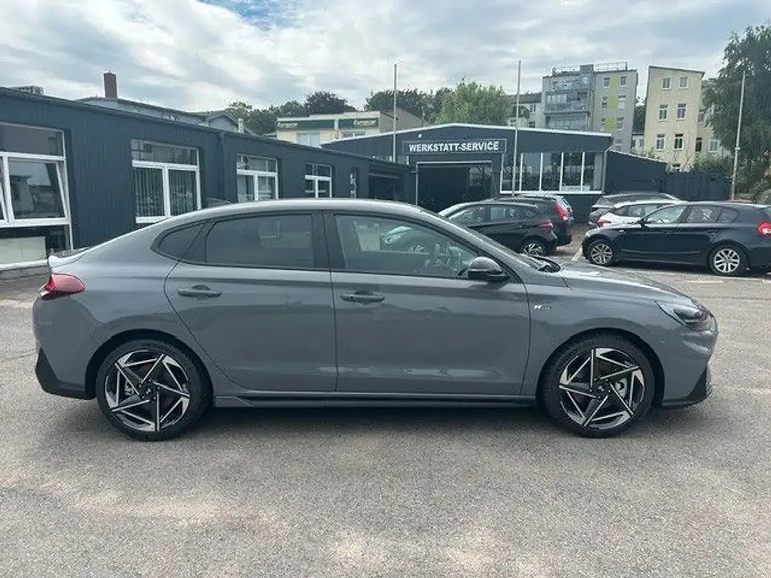 Hyundai i30 - Thumbnail 6