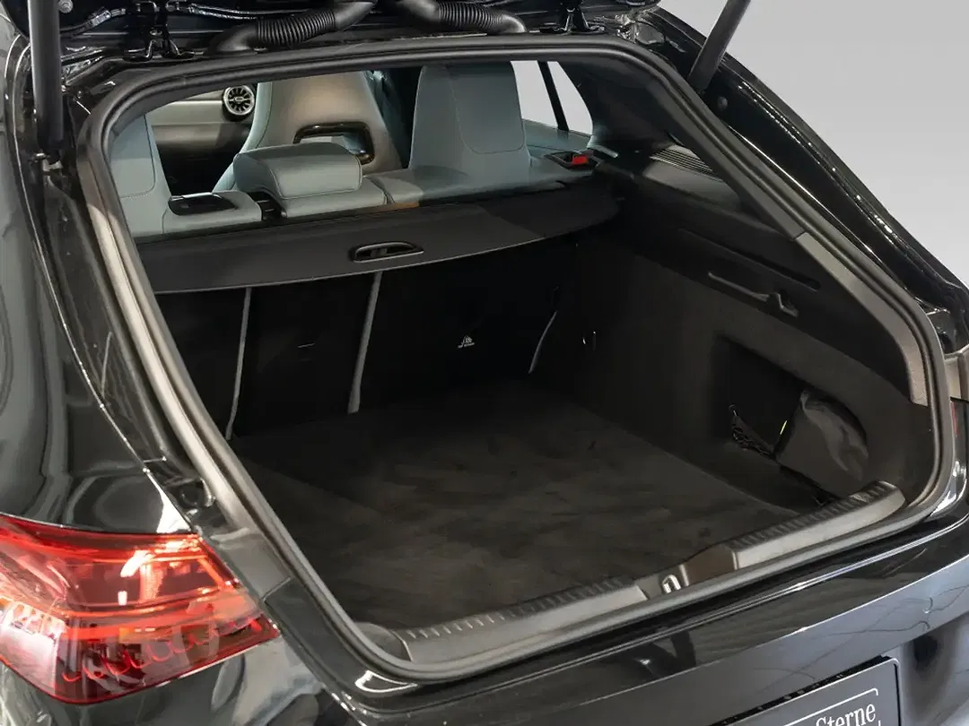 Mercedes-Benz CLA 250 - Thumbnail 10