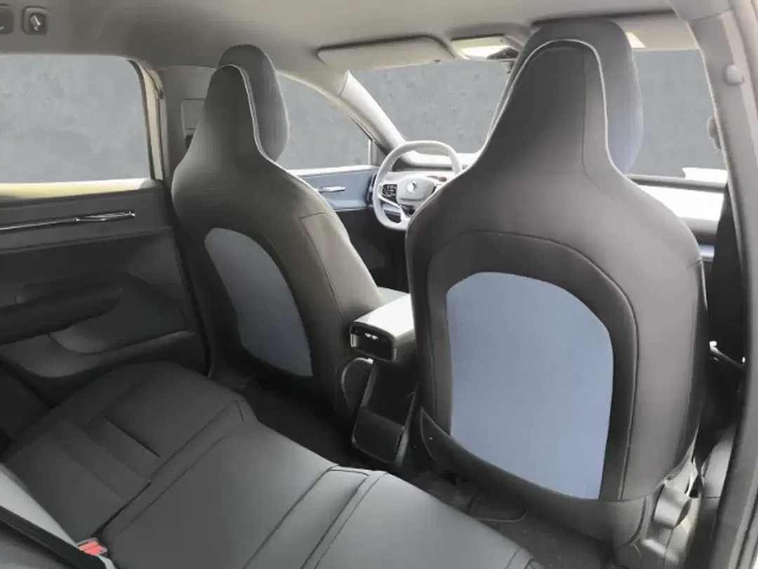 Volvo EX30 - Thumbnail 12