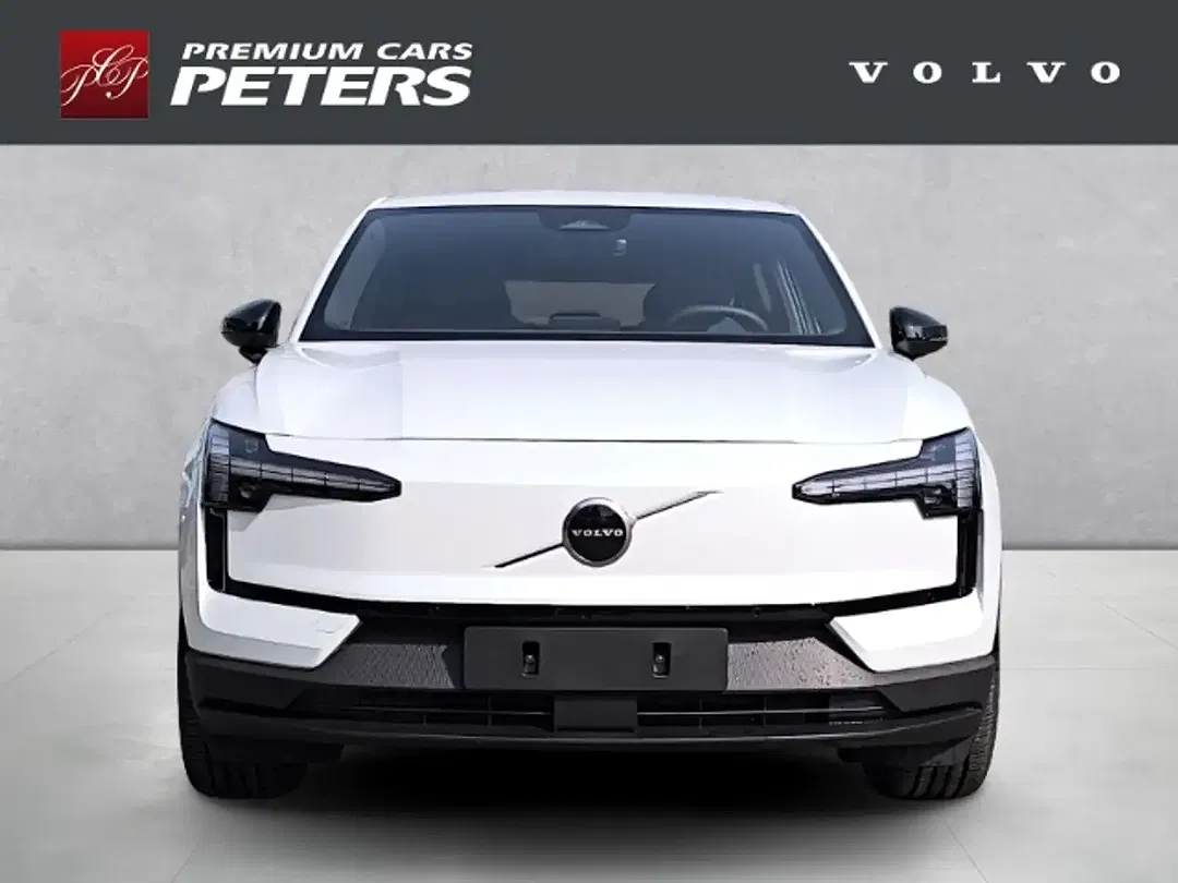 Volvo EX30 - Thumbnail 8