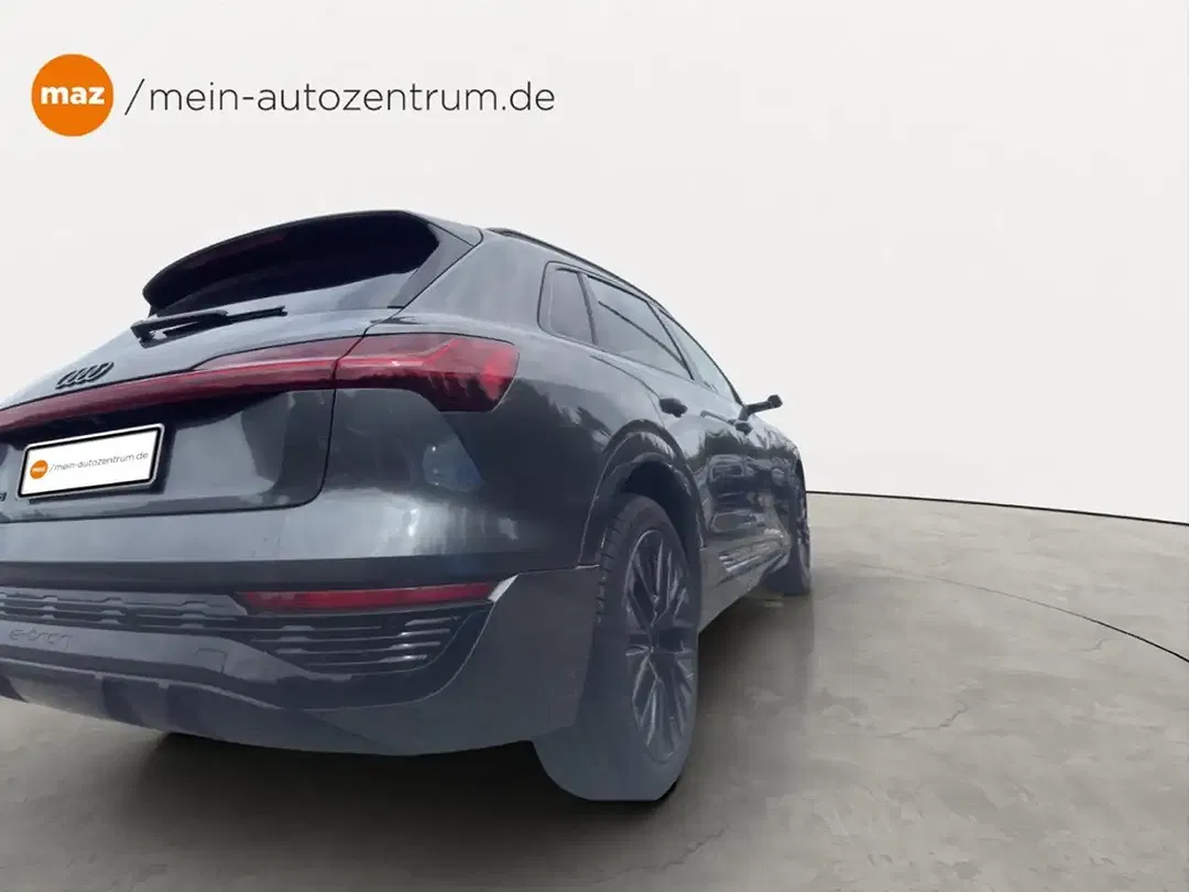 Audi Q8 e-tron - Thumbnail 5